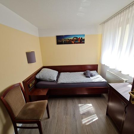 Hotel Goldener Loewe Zeulenroda-Triebes Kültér fotó