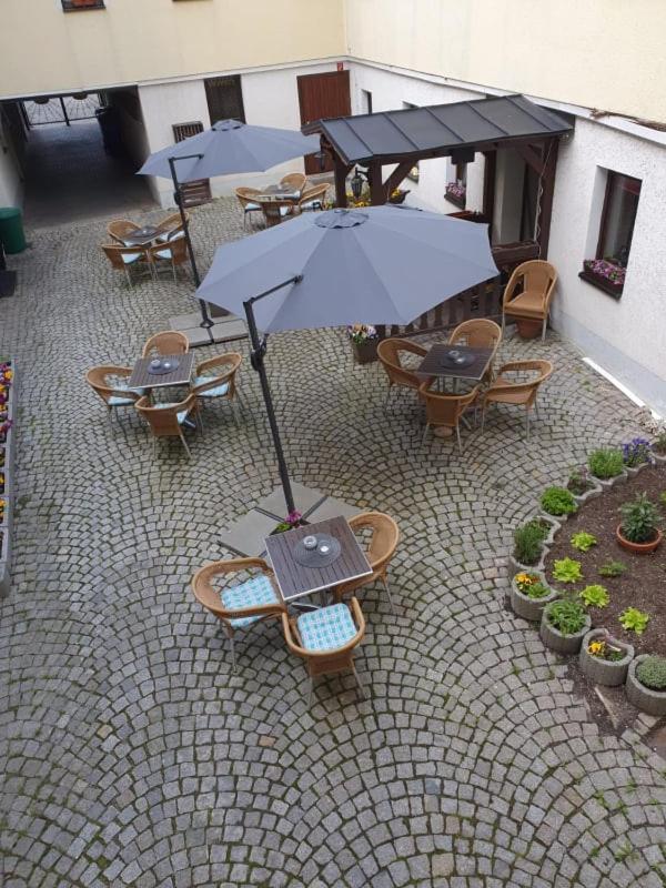 Hotel Goldener Loewe Zeulenroda-Triebes Kültér fotó